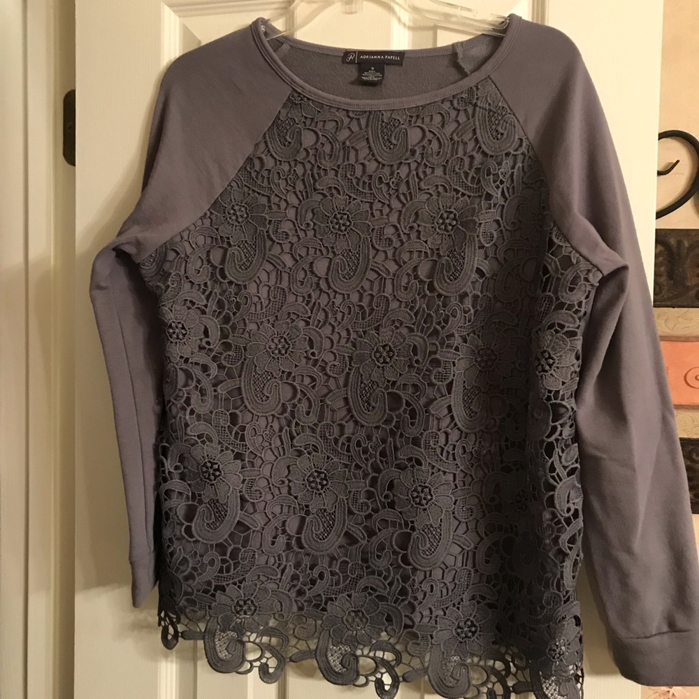 Adrianna Pappell Shirt. Pullover